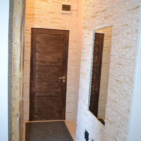 Kooli Apartement Lägenhet *